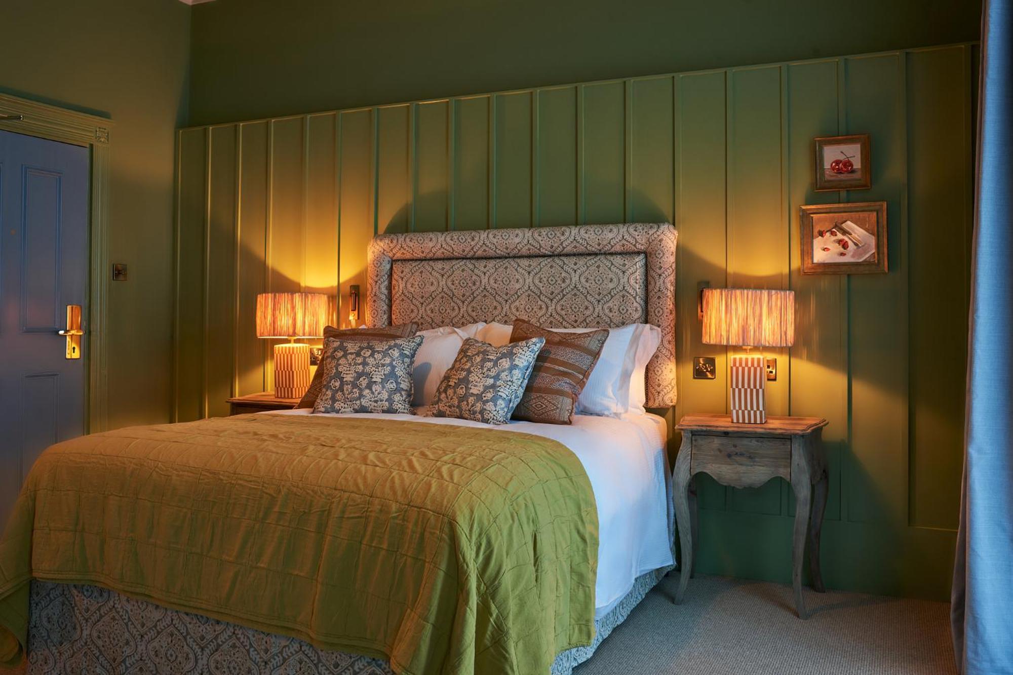 The White Horse - A Heartwood Inn Dorking Dış mekan fotoğraf