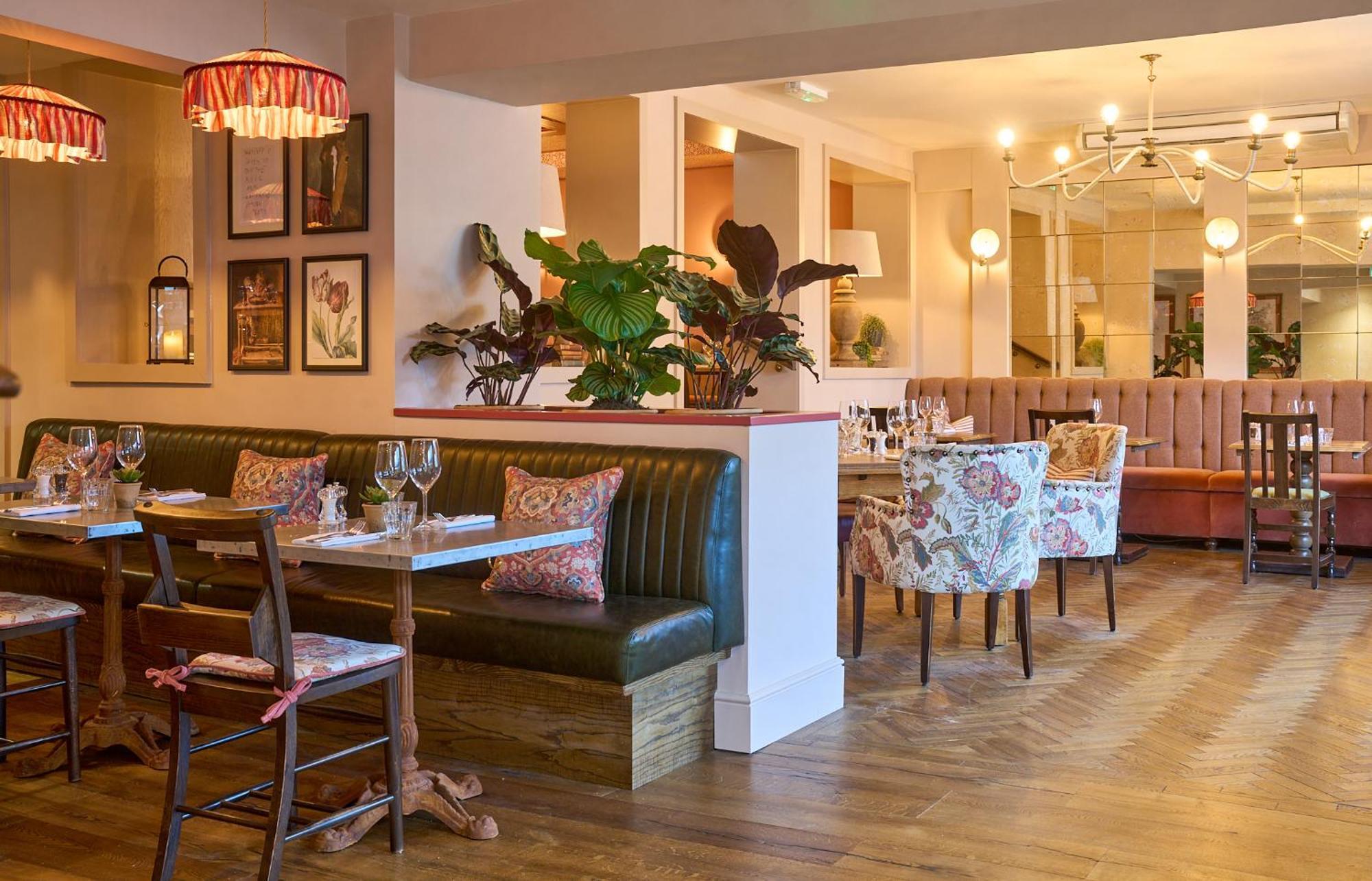 The White Horse - A Heartwood Inn Dorking Dış mekan fotoğraf