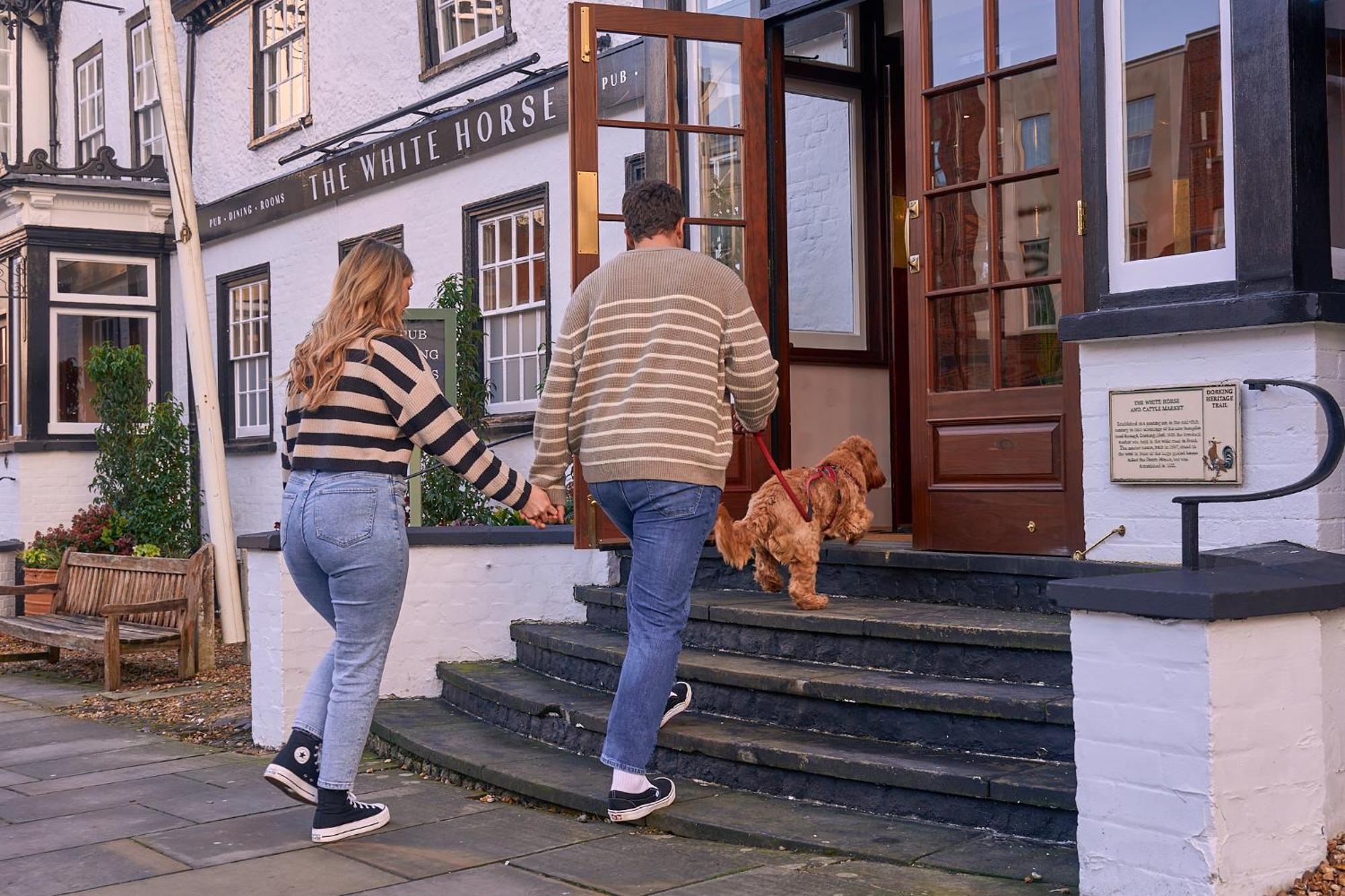 The White Horse - A Heartwood Inn Dorking Dış mekan fotoğraf
