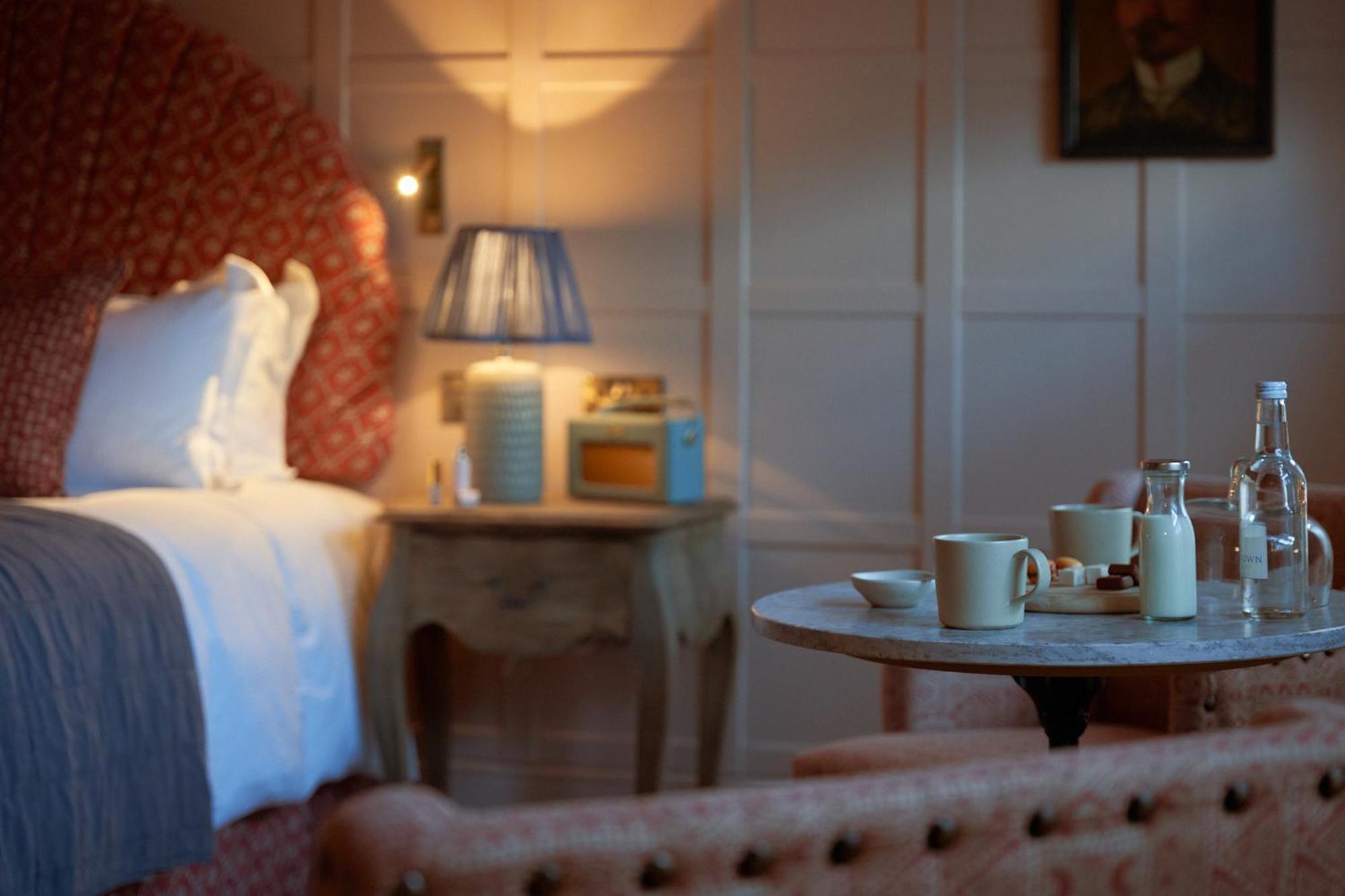 The White Horse - A Heartwood Inn Dorking Dış mekan fotoğraf